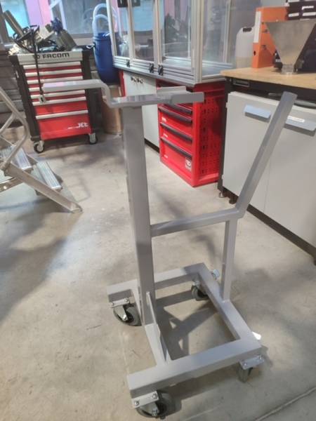 CONCEPTION ET FABRICATION D’UN CHARIOT DE MANUTENTION POUR NOTRE CLIENT AXEL' ONE, RÉGION AUVERGNE RHÔNE ALPES.